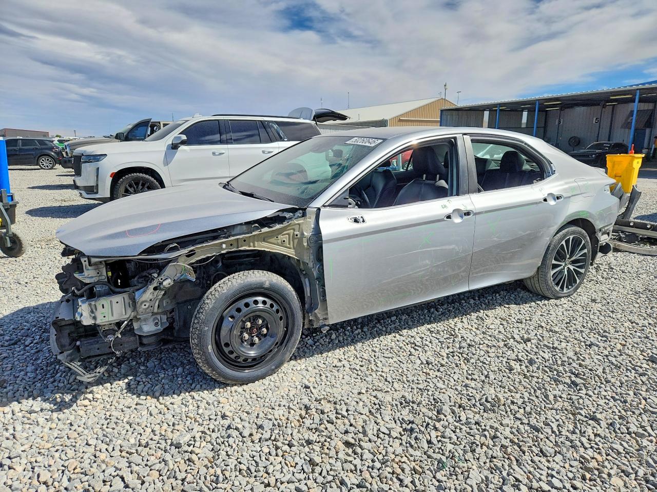 2019 TOYOTA CAMRY