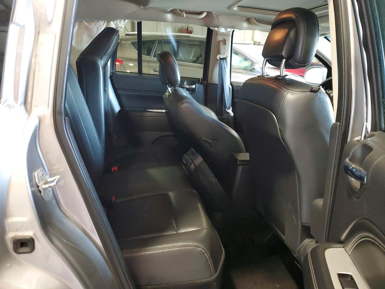 1C4NJDEB4FD120678 · 2015 JEEP COMPASS · 11/13
