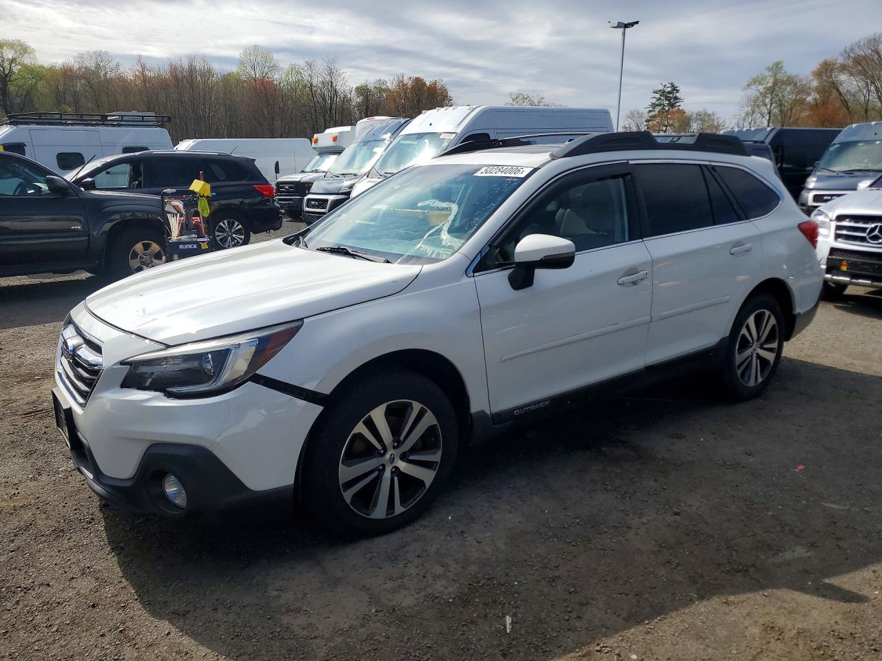 4S4BSENC6J3344270 · 2018 SUBARU OUTBACK