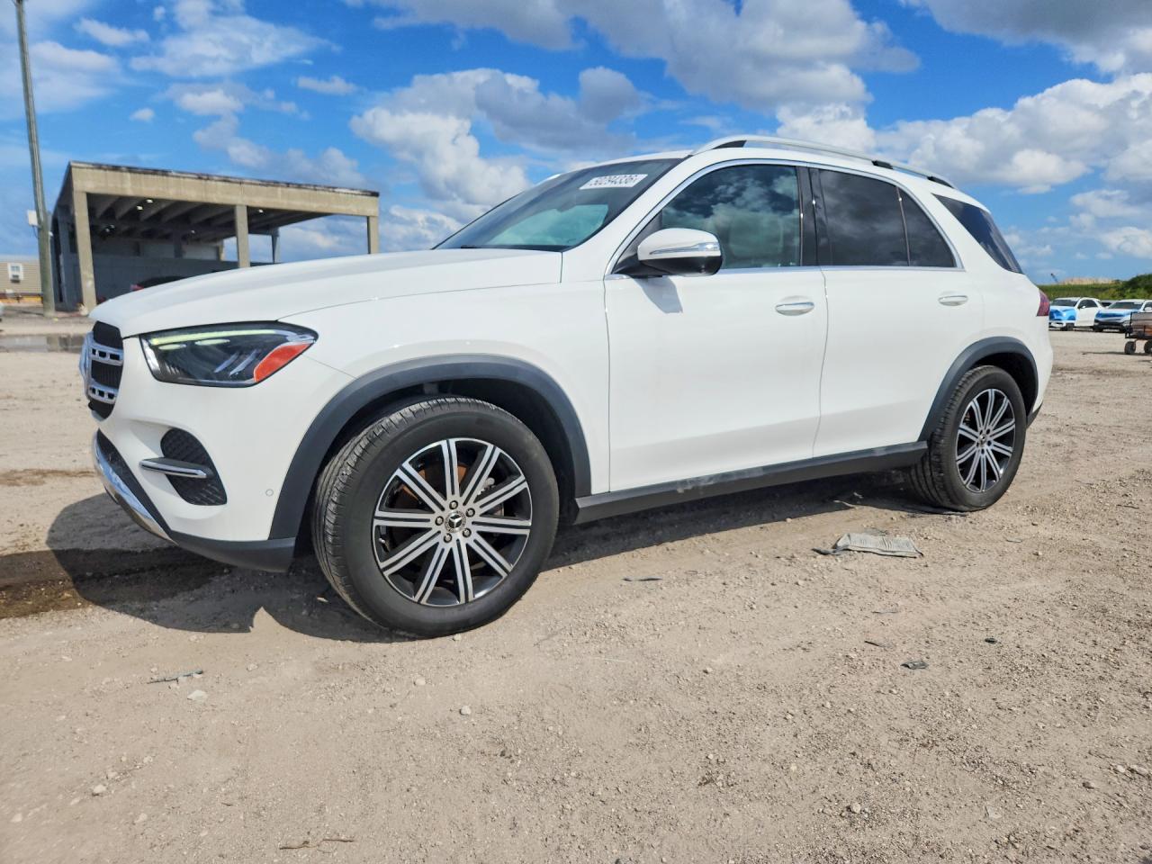4JGFB4FB9RB188132 · 2024 MERCEDES-BENZ GLE