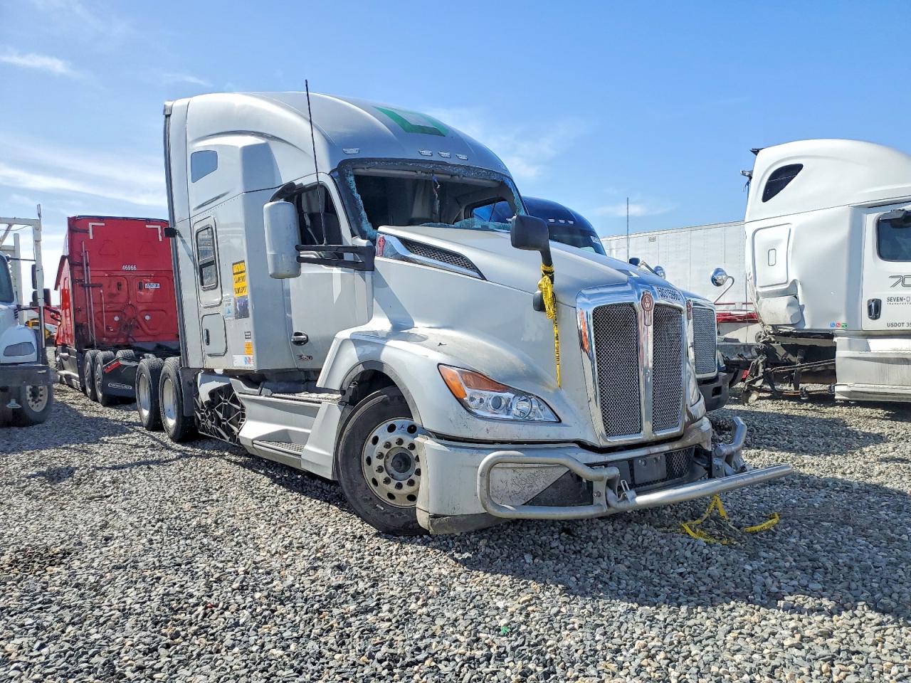 2023 KENWORTH T3 SERIES