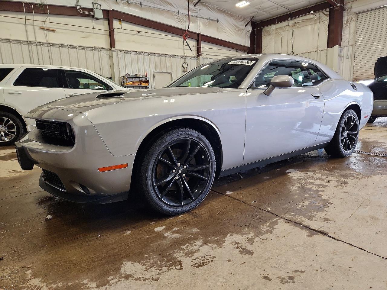 2C3CDZAG2HH601195 · 2017 DODGE CHALLENGER