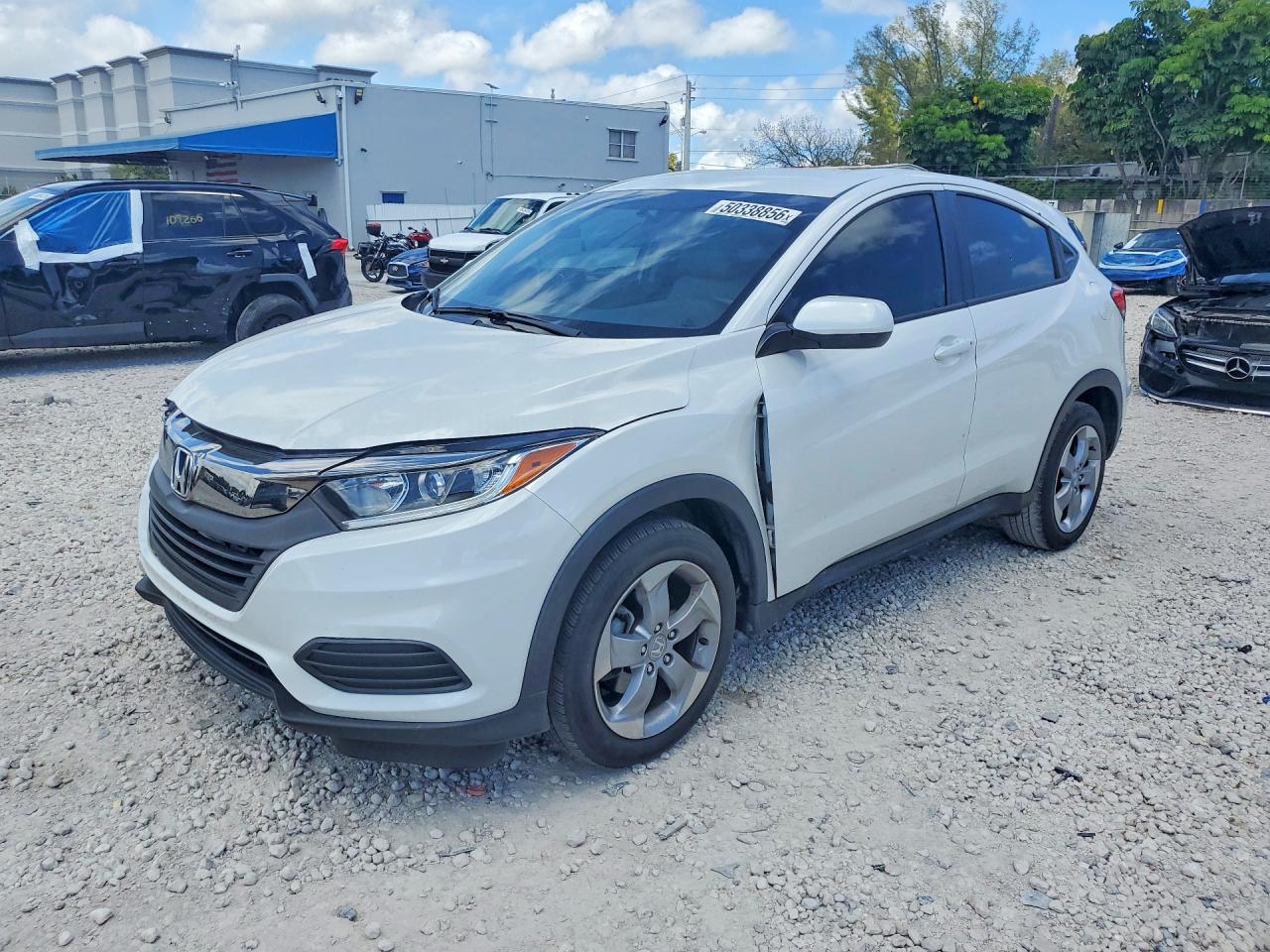 3CZRU6H31LM714339 · 2020 HONDA HR-V
