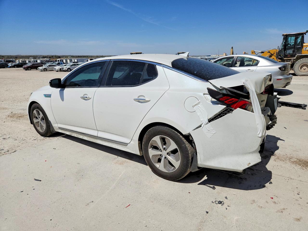 KNAGM4AD5G5093569 · 2016 KIA OPTIMA · 2/12