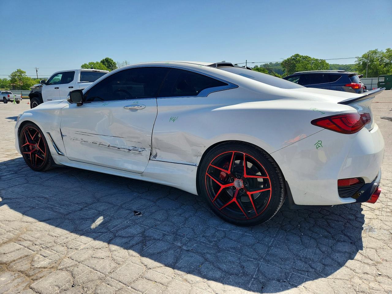 JN1EV7EK8HM362952 · 2017 INFINITI Q60 · 2/12