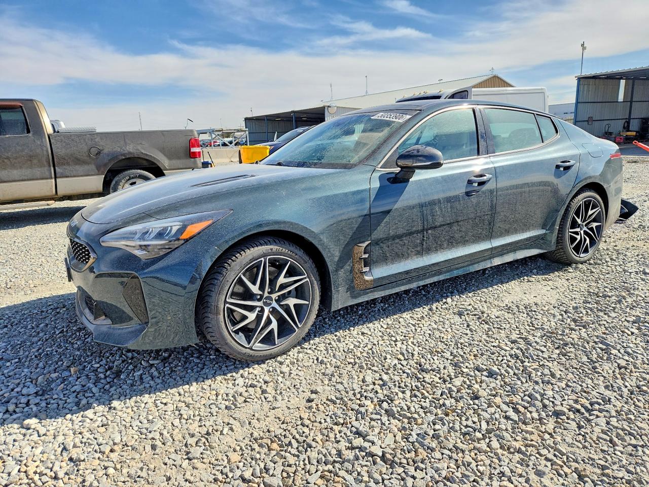 KNAE35LDXN6118423 · 2022 KIA STINGER