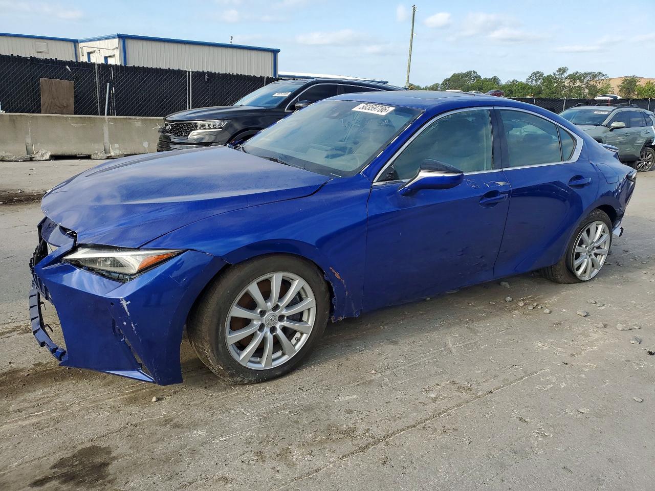 JTHGZ1E26P5031088 · 2023 LEXUS IS