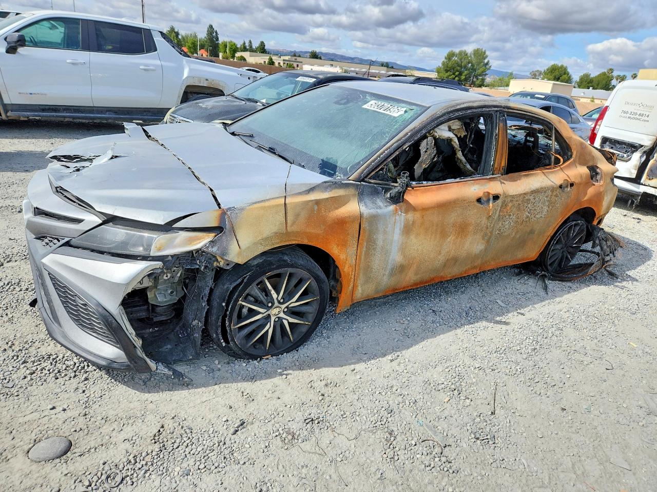 4T1G11AKXMU495982 · 2021 TOYOTA CAMRY