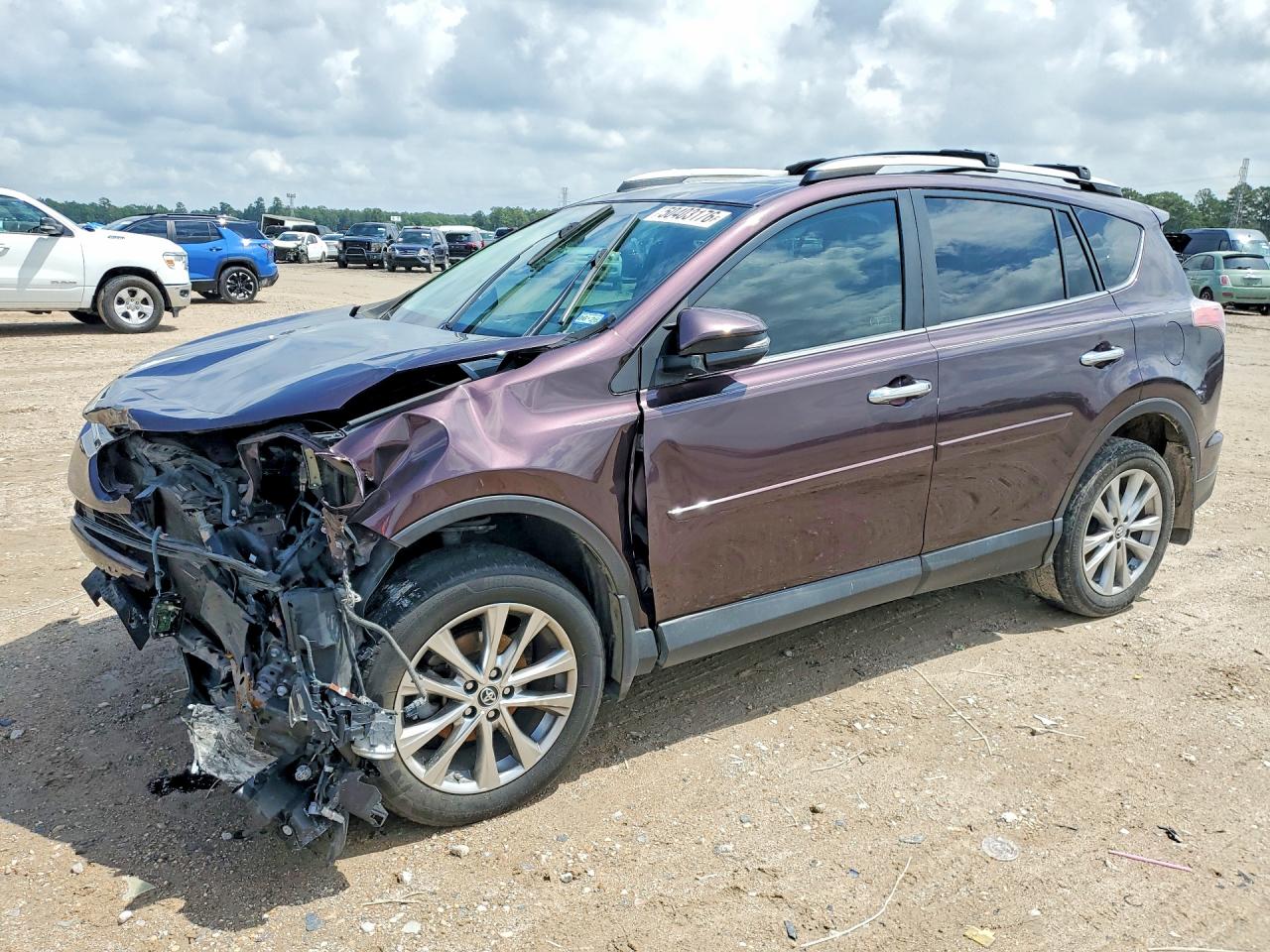 2T3YFREV2JW500121 · 2018 TOYOTA RAV4
