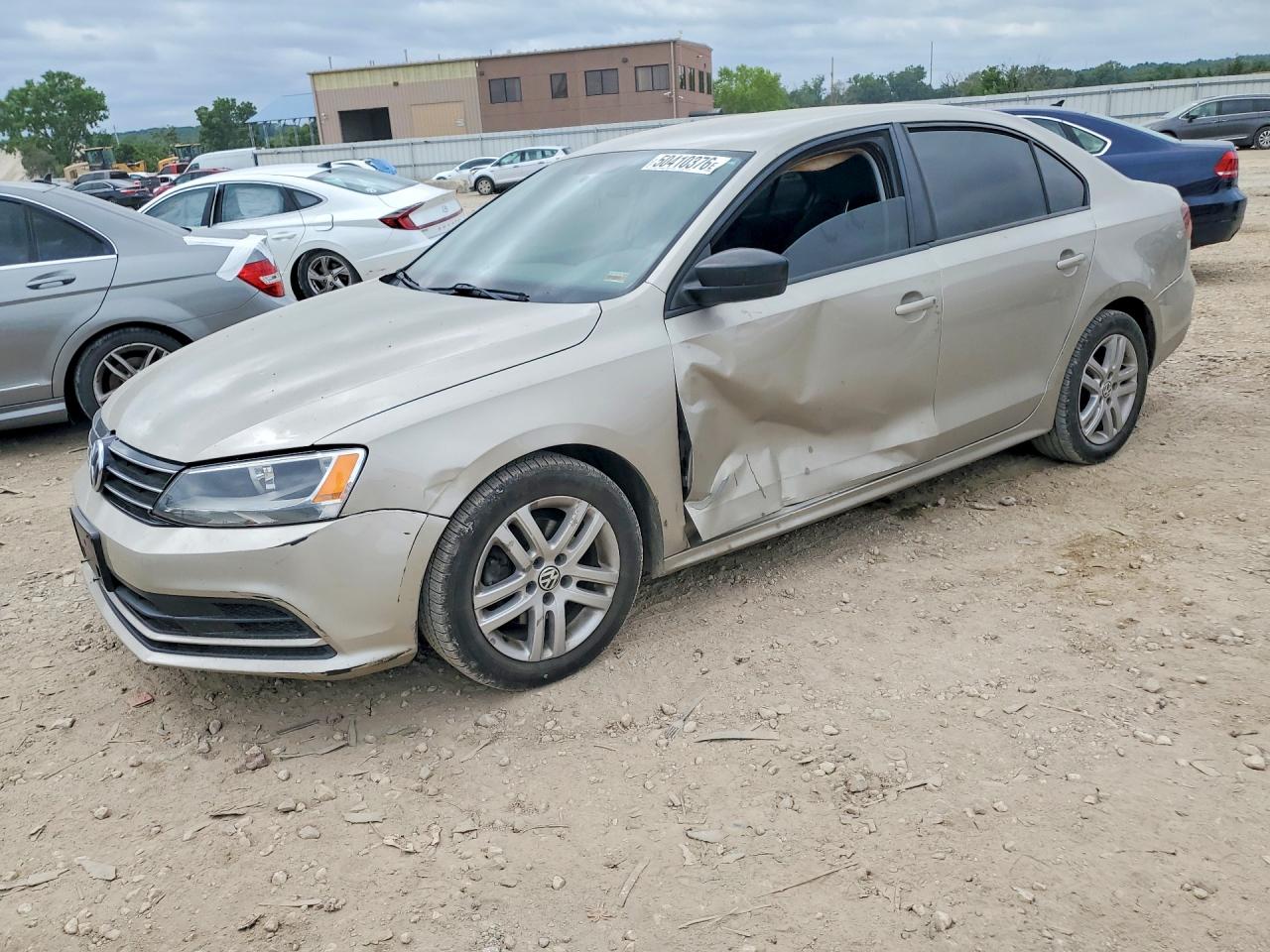 3VW267AJ3GM227856 · 2016 VOLKSWAGEN JETTA