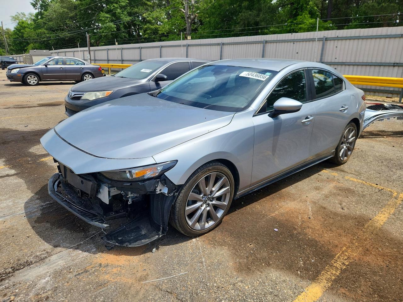 3MZBPBBL0MM250992 · 2021 MAZDA 3