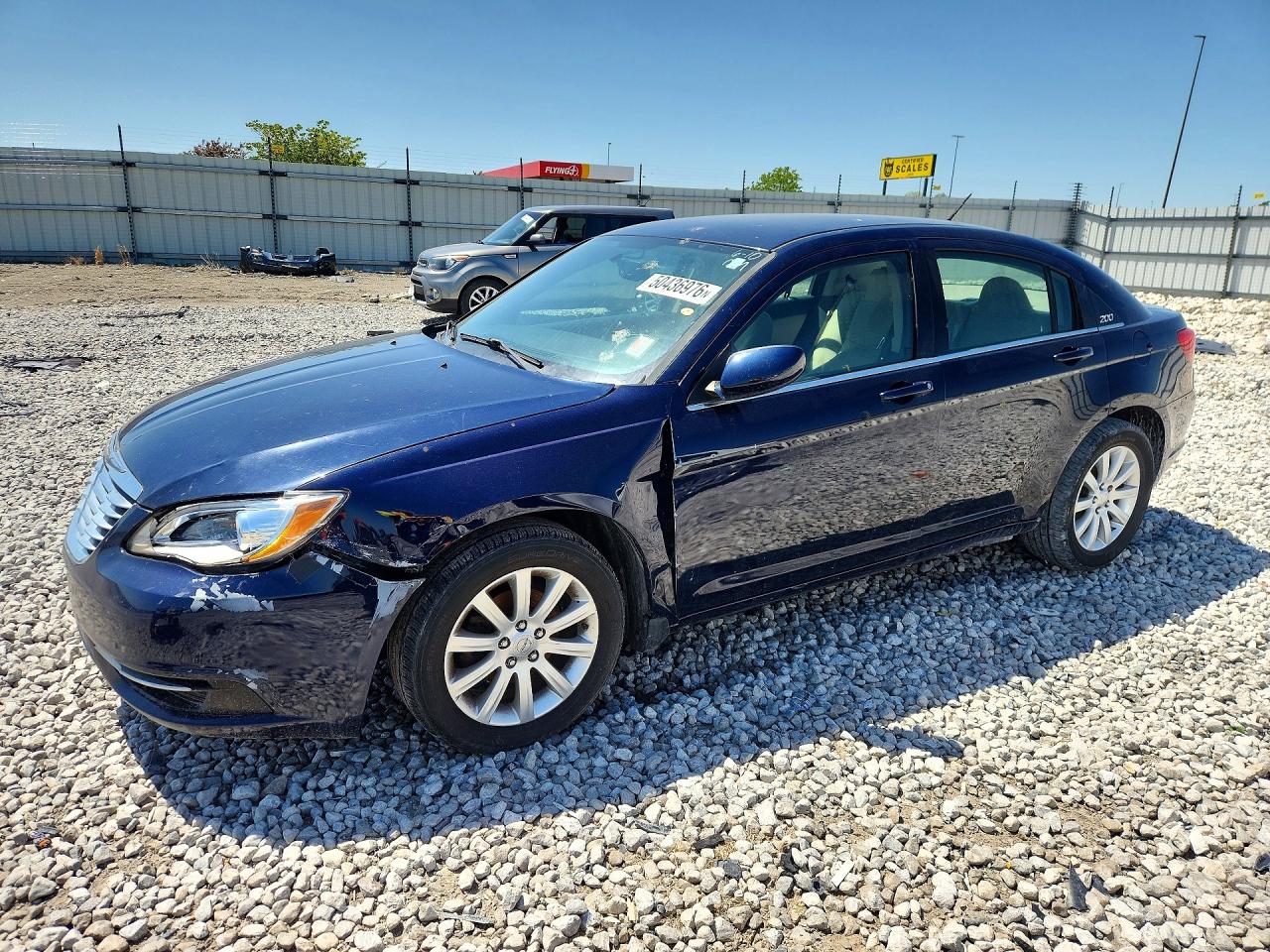 1C3CCBBB8DN597197 · 2013 CHRYSLER 200