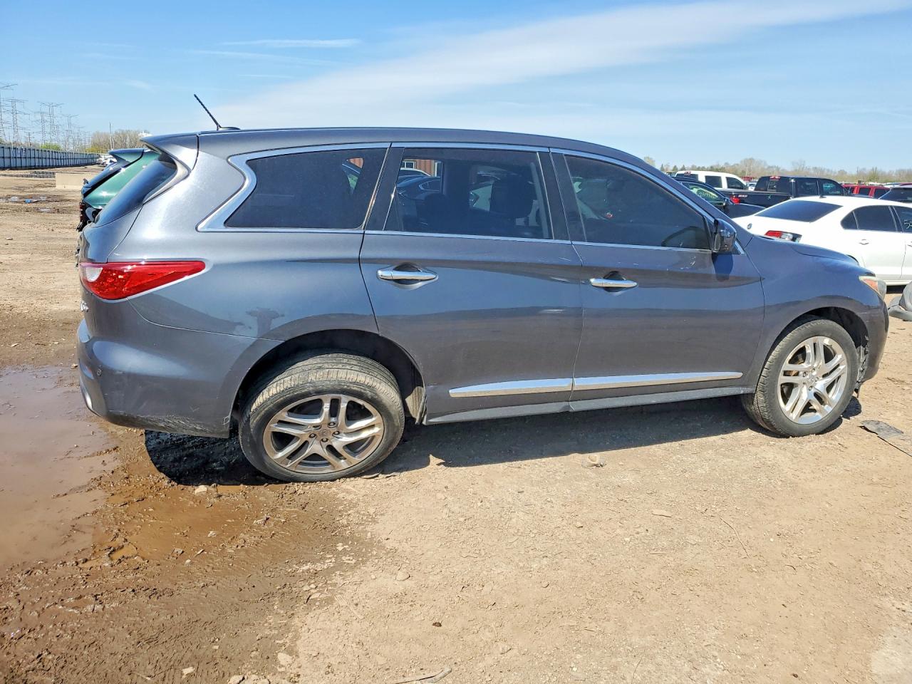 5N1AL0MM1DC310702 · 2013 INFINITI JX35 · 3/13