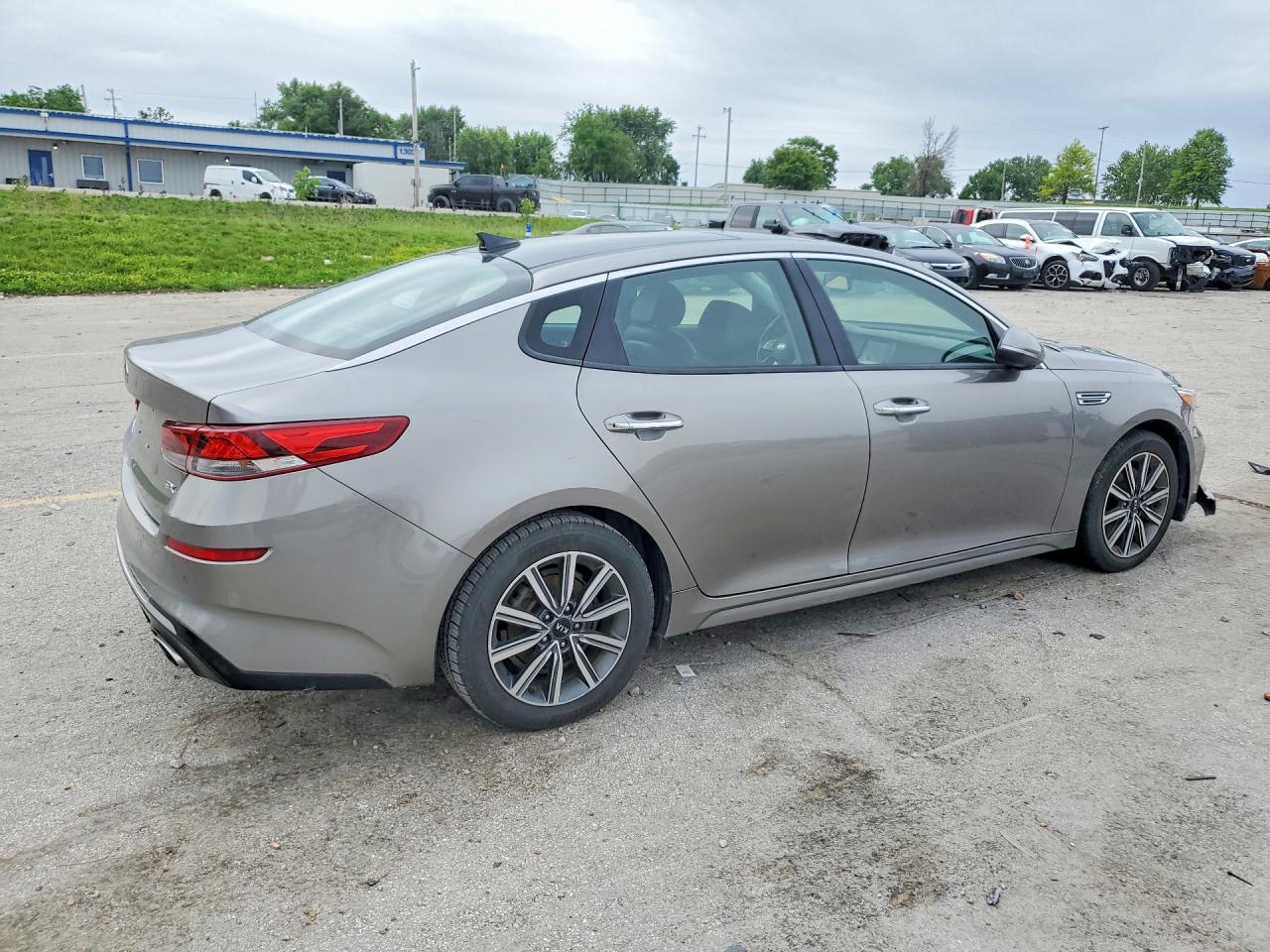 5XXGU4L18KG318237 · 2019 KIA OPTIMA · 3/12