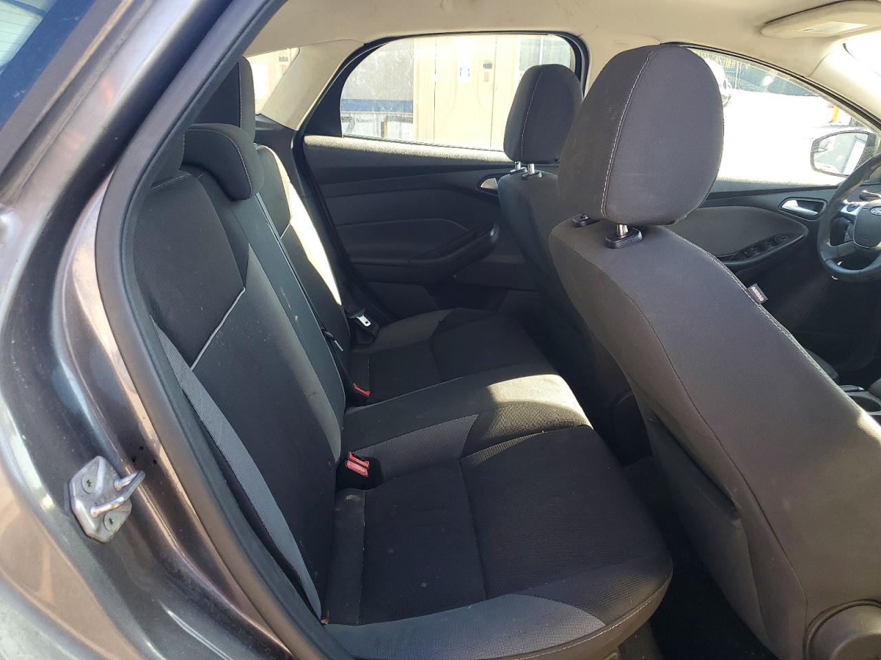1FADP3K26EL226942 · 2014 FORD FOCUS · 10/13