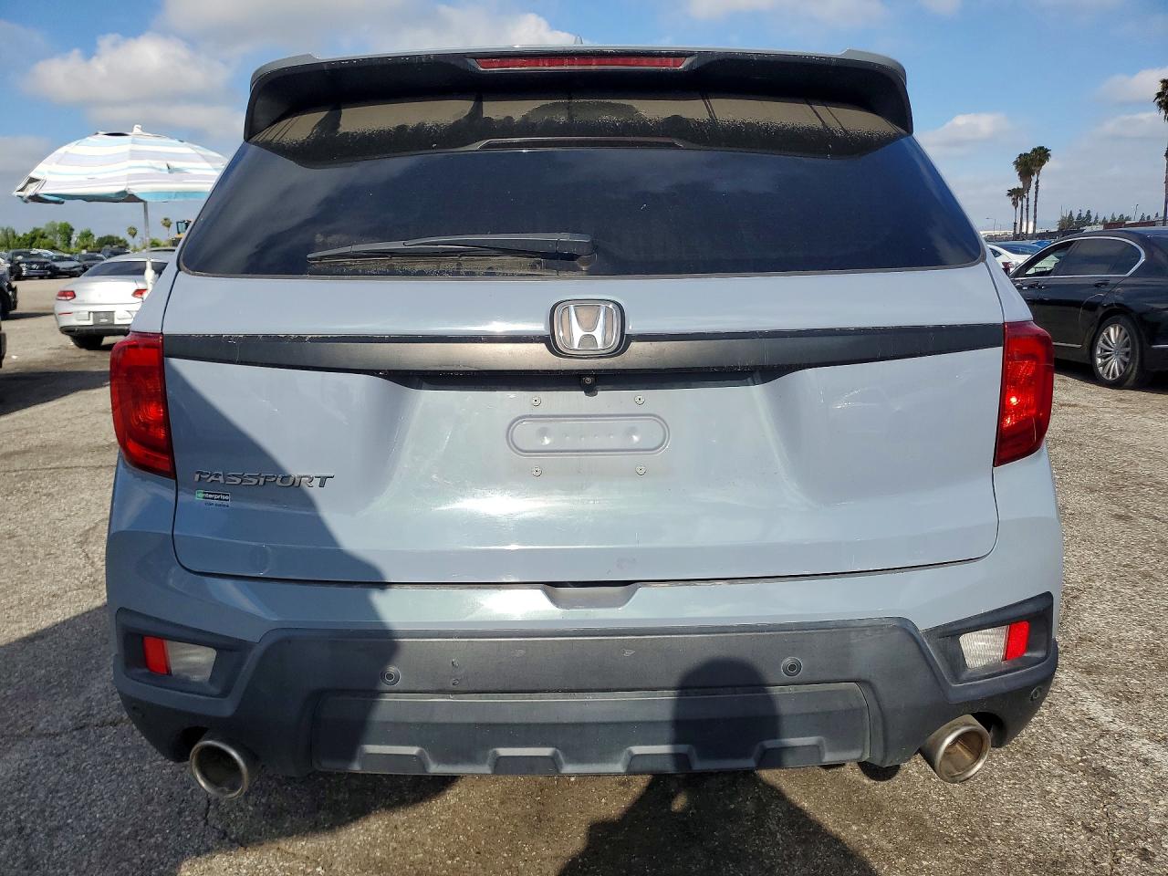 5FNYF7H55NB002765 · 2022 HONDA PASSPORT · 6/13
