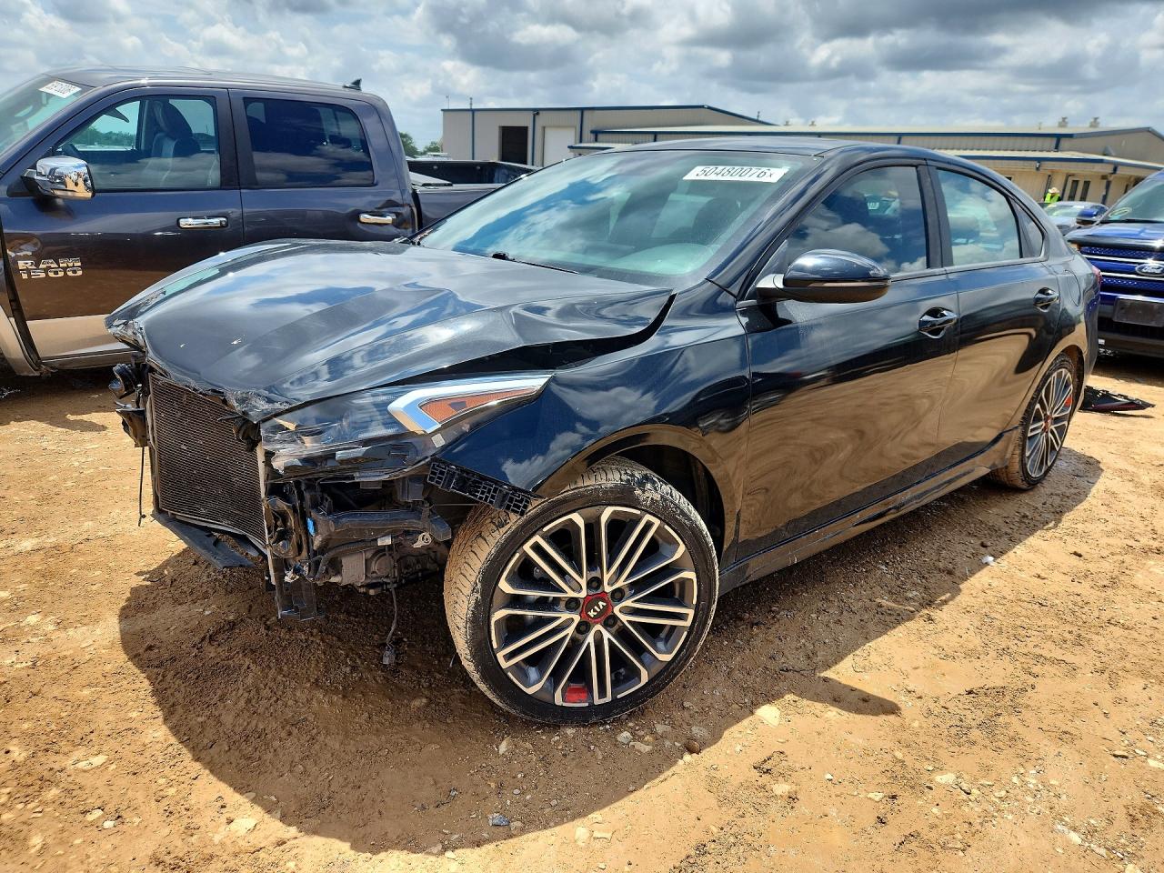 3KPF54AD8NE459277 · 2022 KIA FORTE