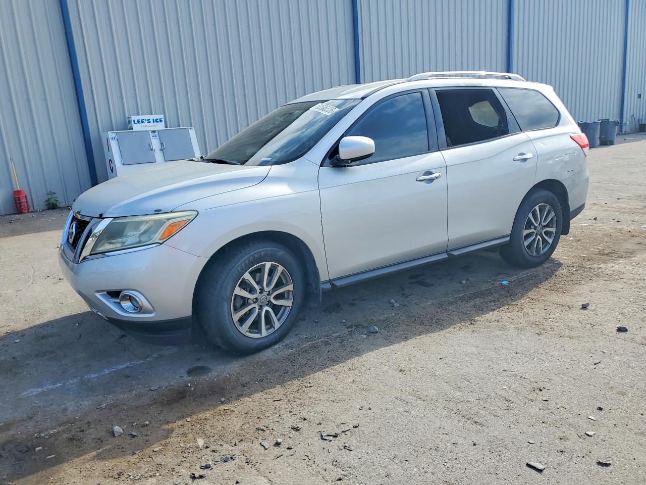 5N1AR2MN3GC622592 · 2016 NISSAN PATHFINDER