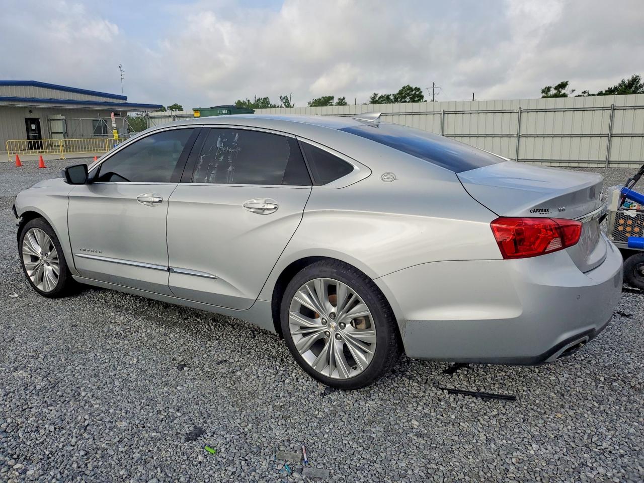 2G1145S30H9190311 · 2017 CHEVROLET IMPALA · 2/13