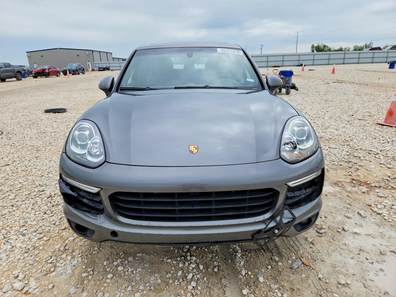 WP1AE2A25GLA63443 · 2016 PORSCHE CAYENNE · 5/13