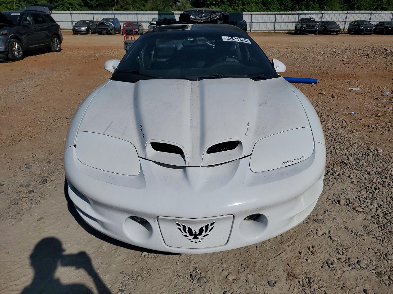 2G2FV22G2Y2175043 · 2000 PONTIAC FIREBIRD · 5/12