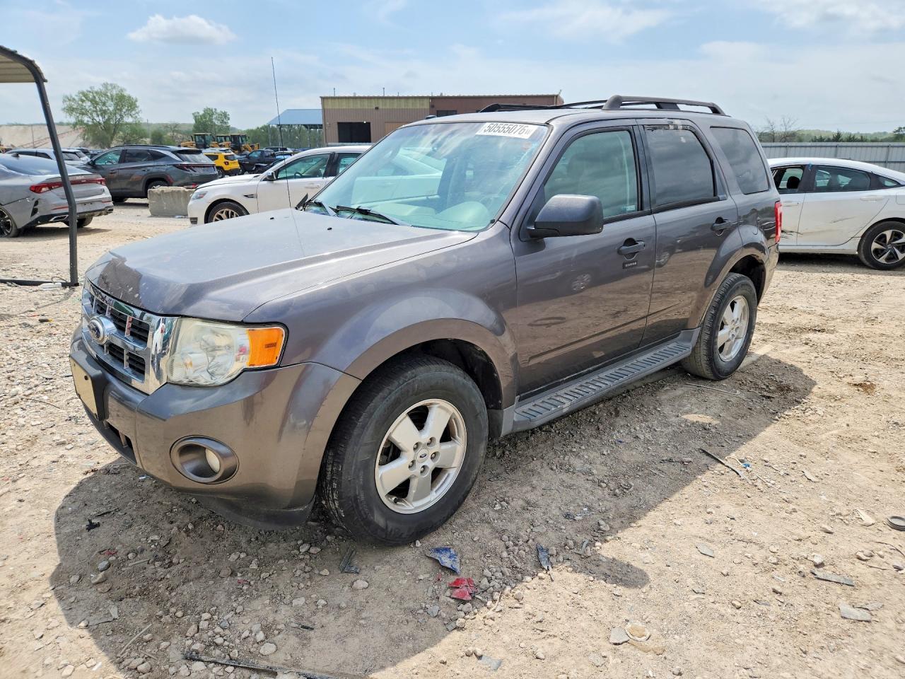 1FMCU0D75BKA87972 · 2011 FORD ESCAPE