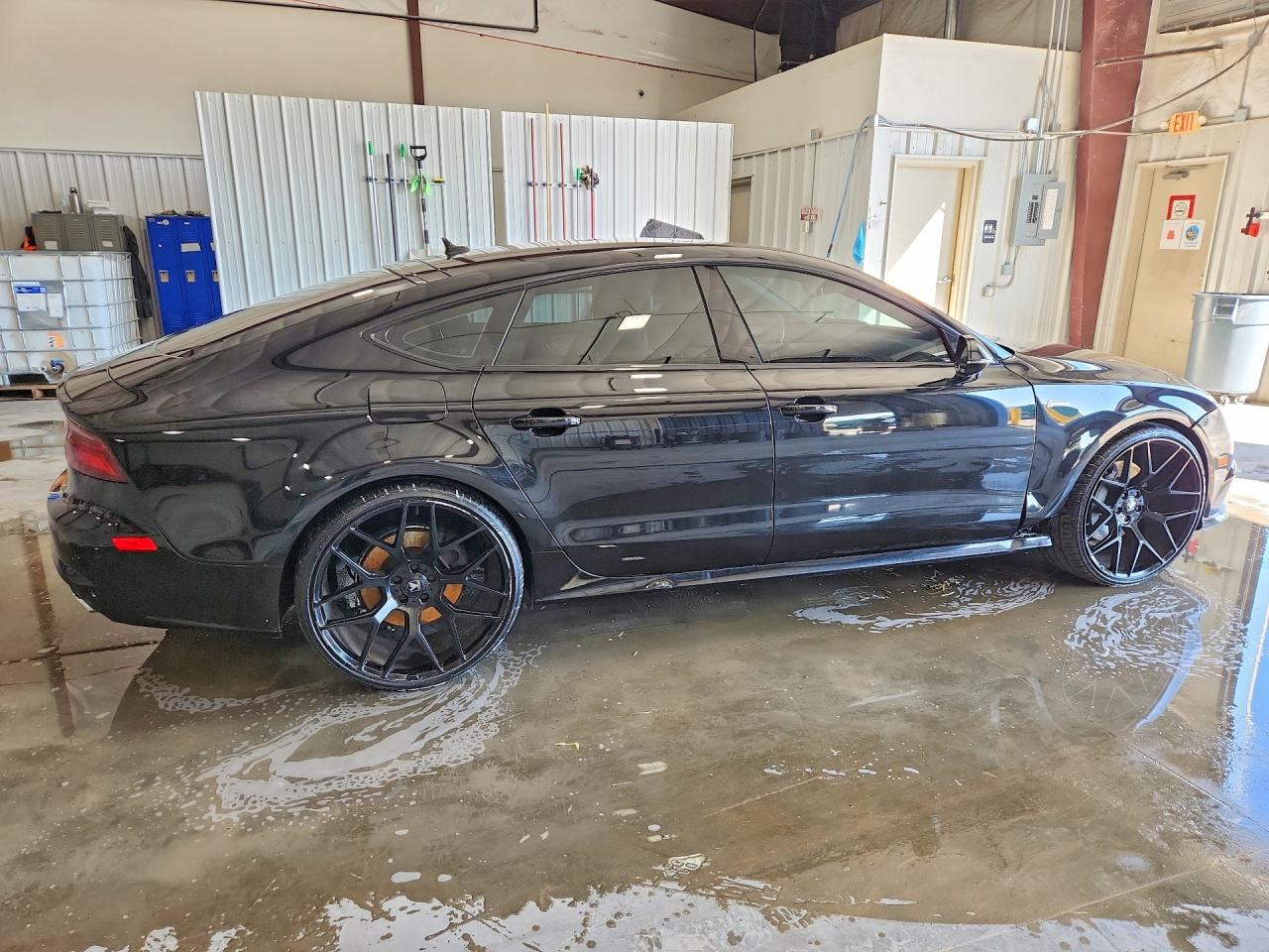 WAU22BFC0HN084090 · 2017 AUDI A7 · 3/13
