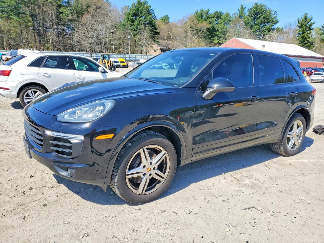 WP1AA2A26HKA92016 · 2017 PORSCHE CAYENNE