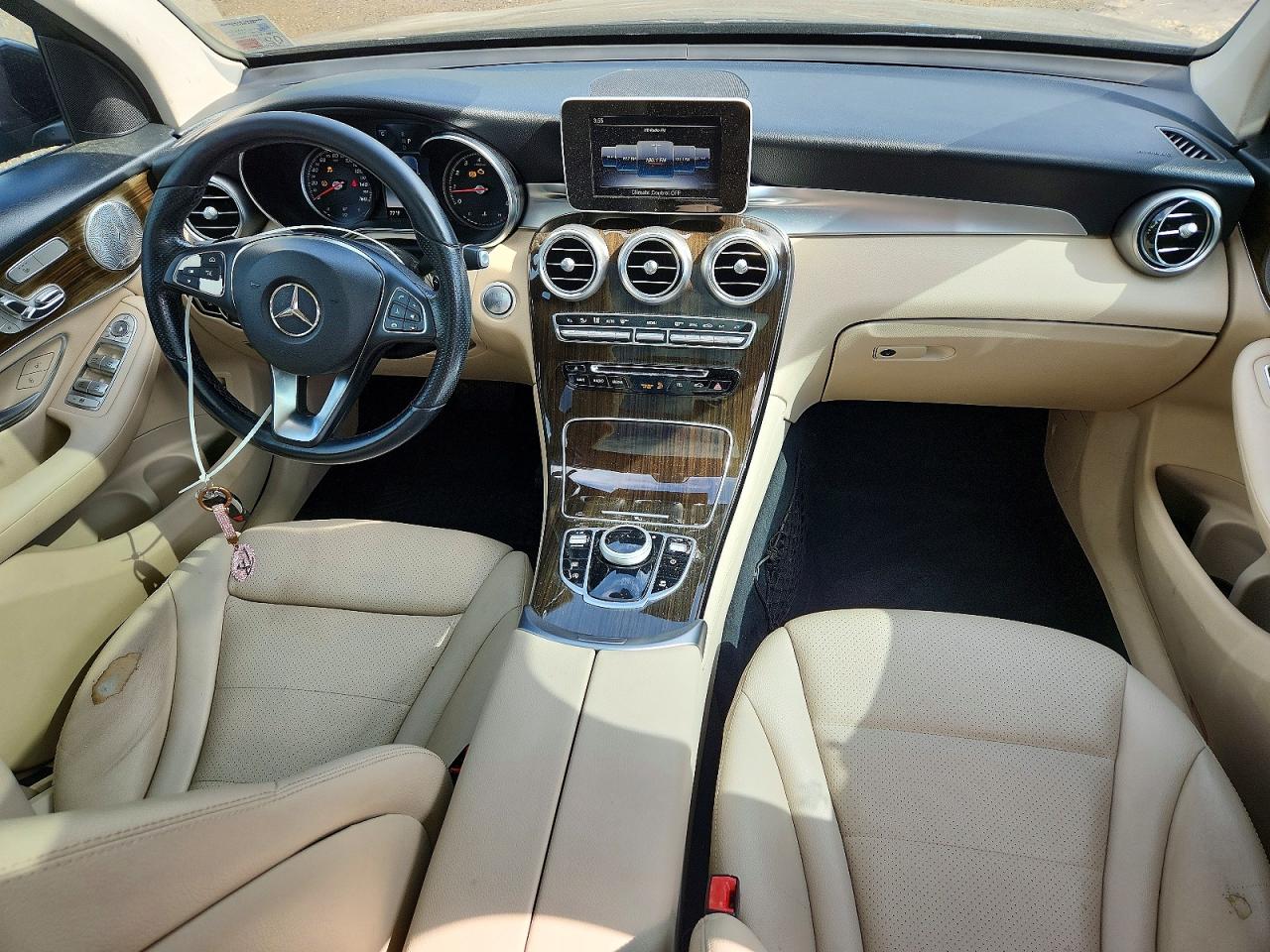 WDC0G4JB8KV139876 · 2019 MERCEDES-BENZ GLC · 8/14