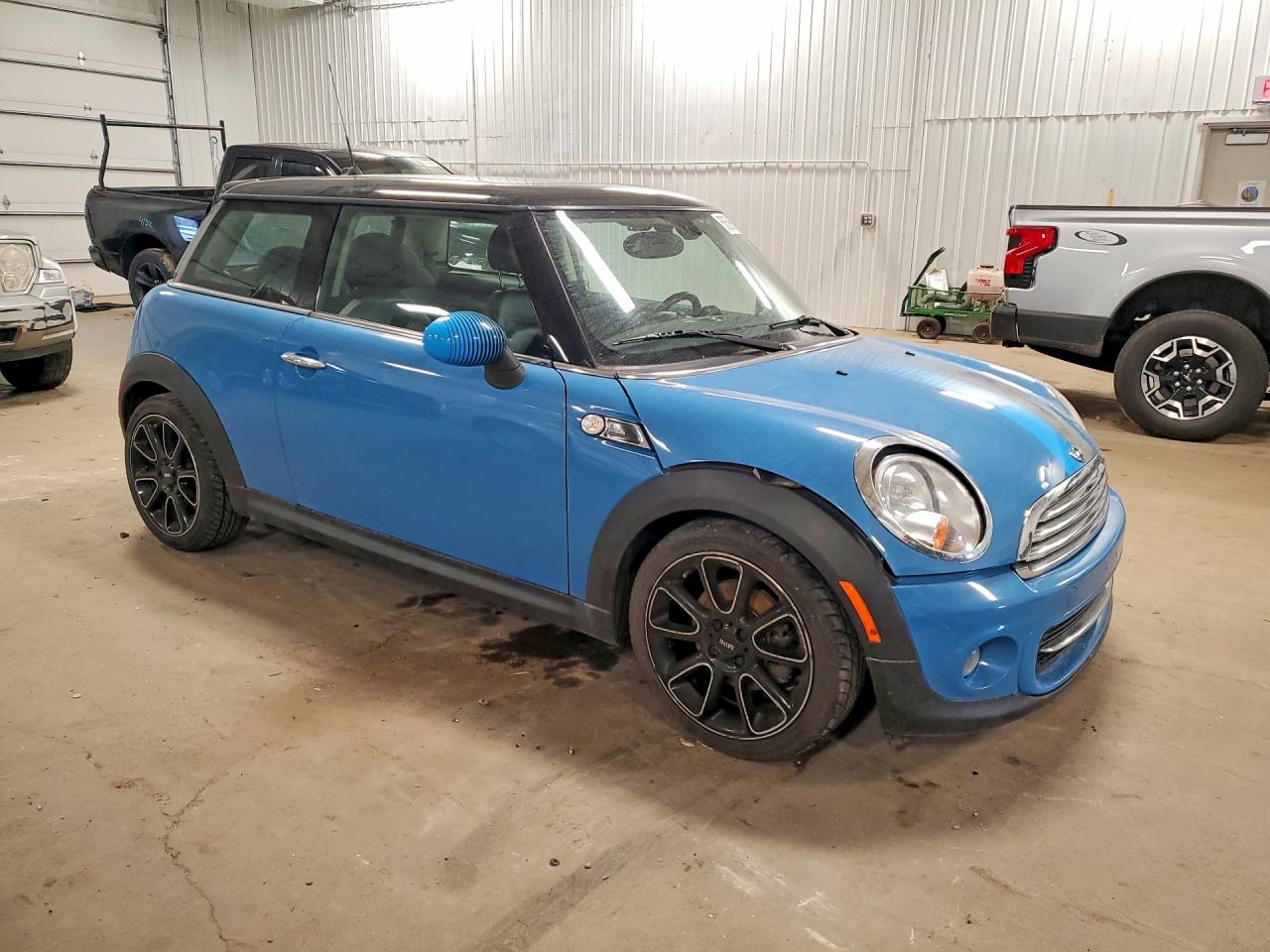 WMWSU3C59CT369462 · 2012 MINI COOPER · 4/12