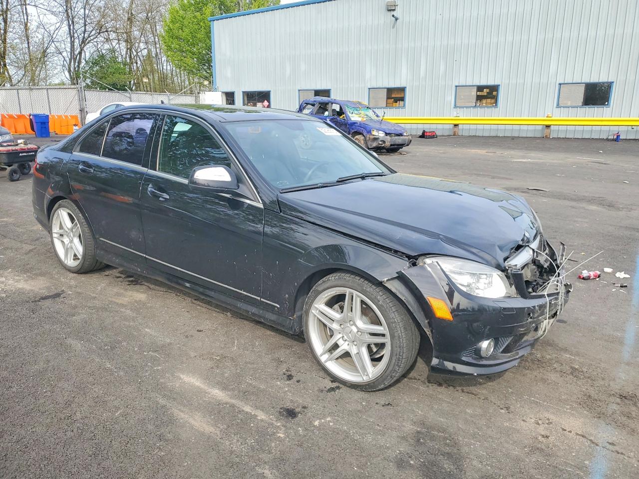 WDDGF54X89F263211 · 2009 MERCEDES-BENZ C · 4/12