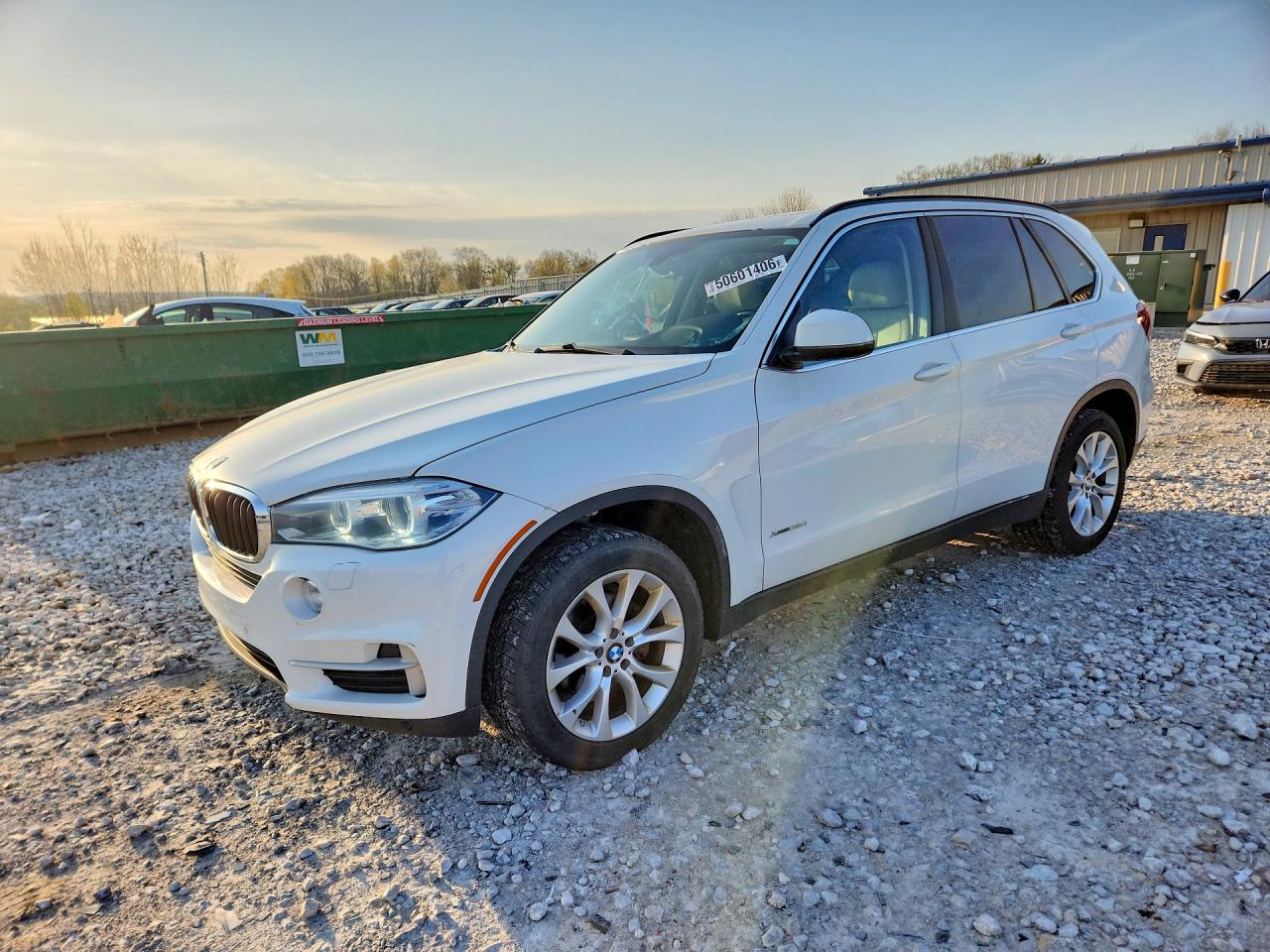 5UXKR0C52G0P31477 · 2016 BMW X5