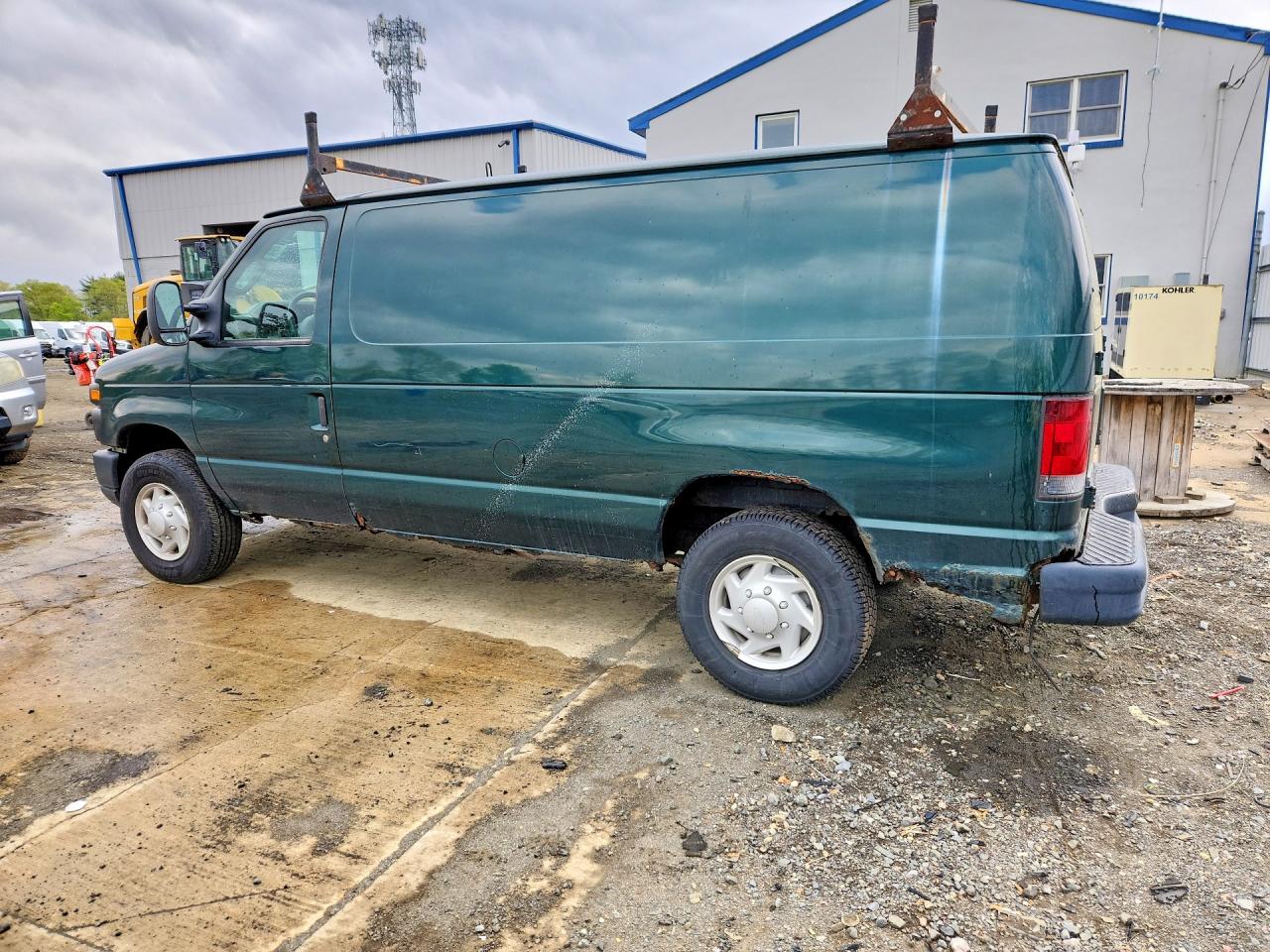 1FTSE34LX9DA65198 · 2009 FORD ECONOLINE · 2/13