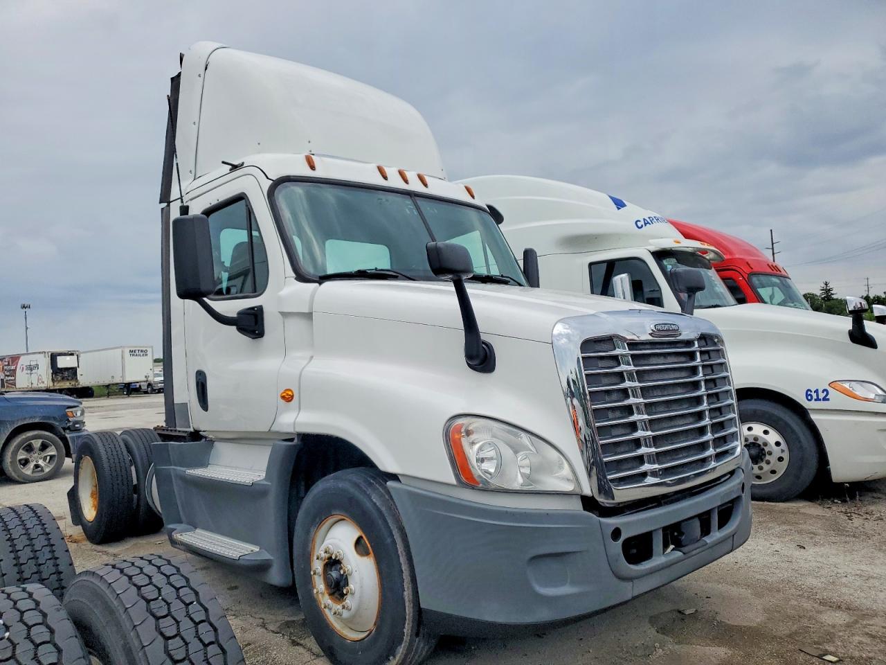 1FUBGEDV1GLHC5761 · 2016 FREIGHTLINER CASCADIA 125
