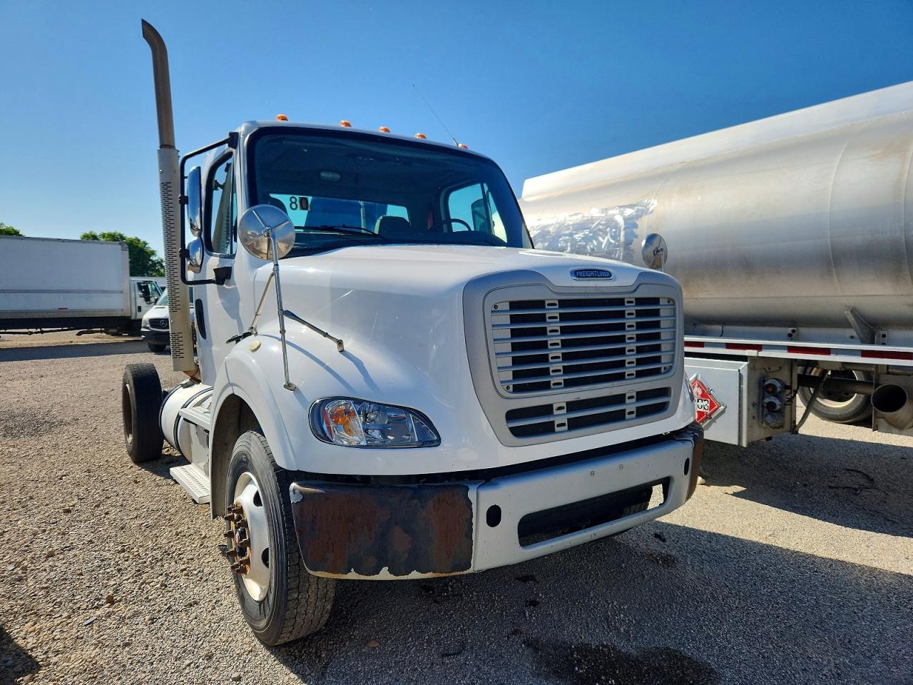 1FUBC5CY2FHGK0773 · 2015 FREIGHTLINER M2