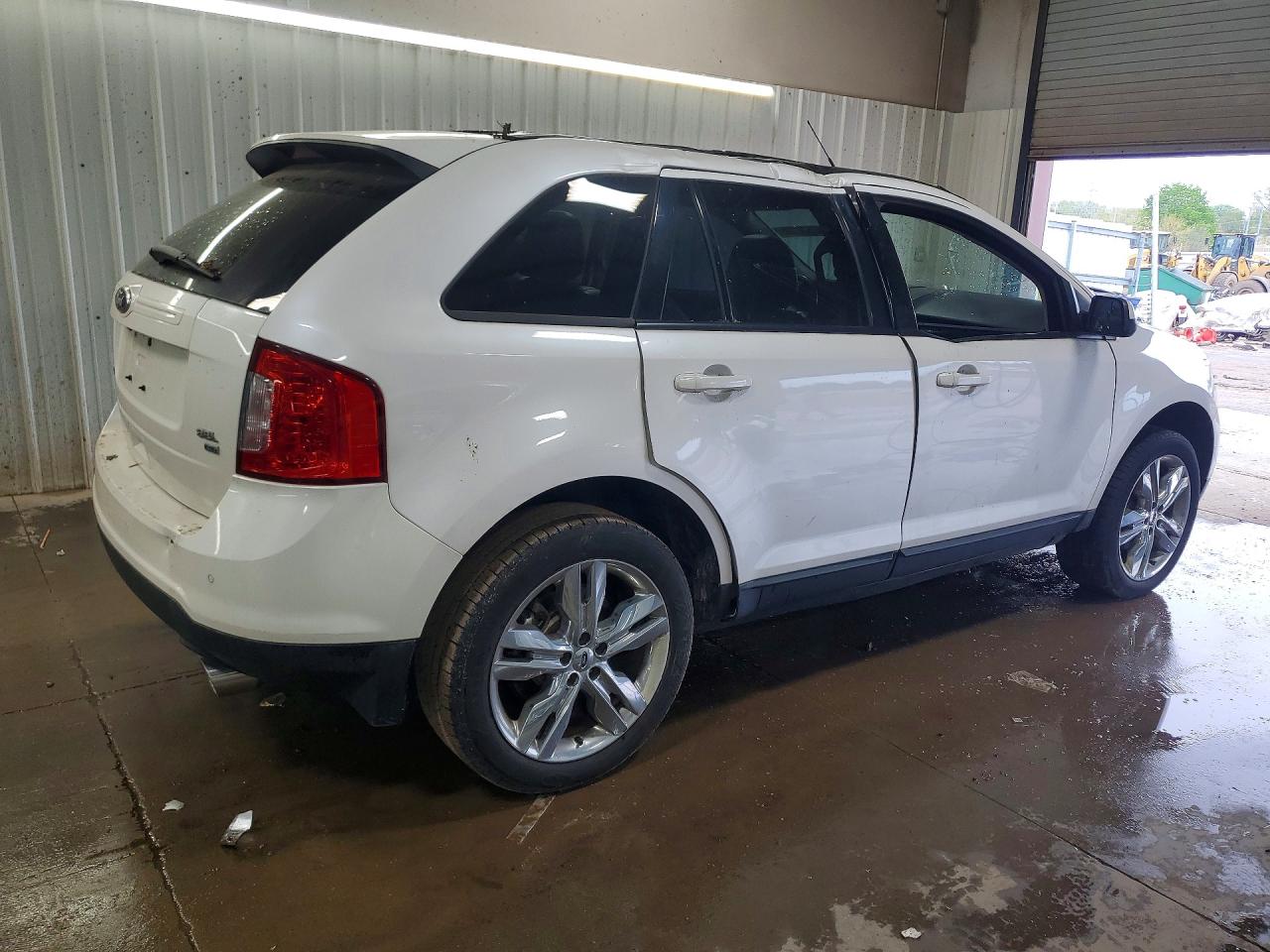 2FMDK4JC6DBB19277 · 2013 FORD EDGE · 3/12