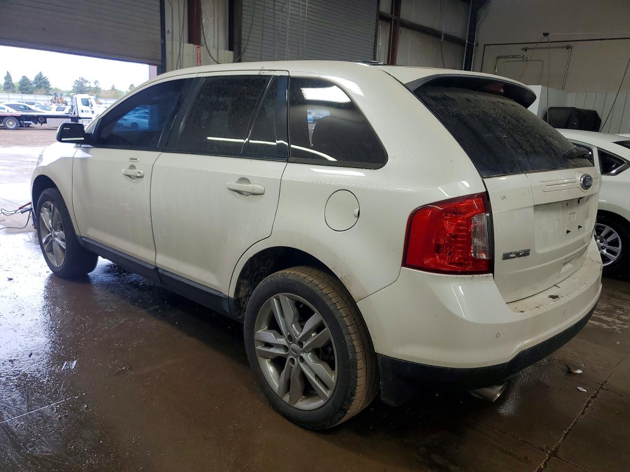 2FMDK4JC6DBB19277 · 2013 FORD EDGE · 2/12
