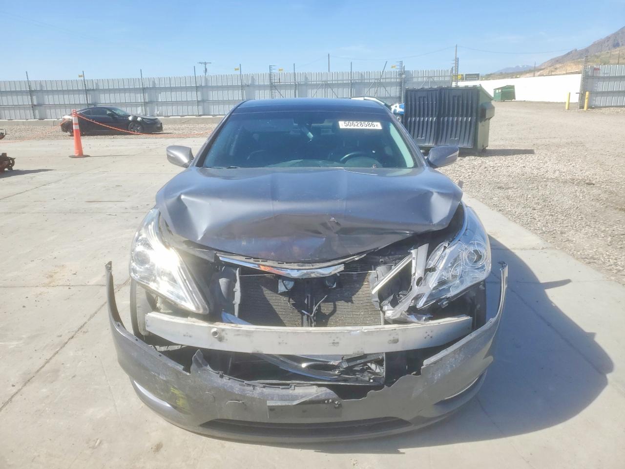 KMHFH4JG1CA142020 · 2012 HYUNDAI AZERA · 5/12