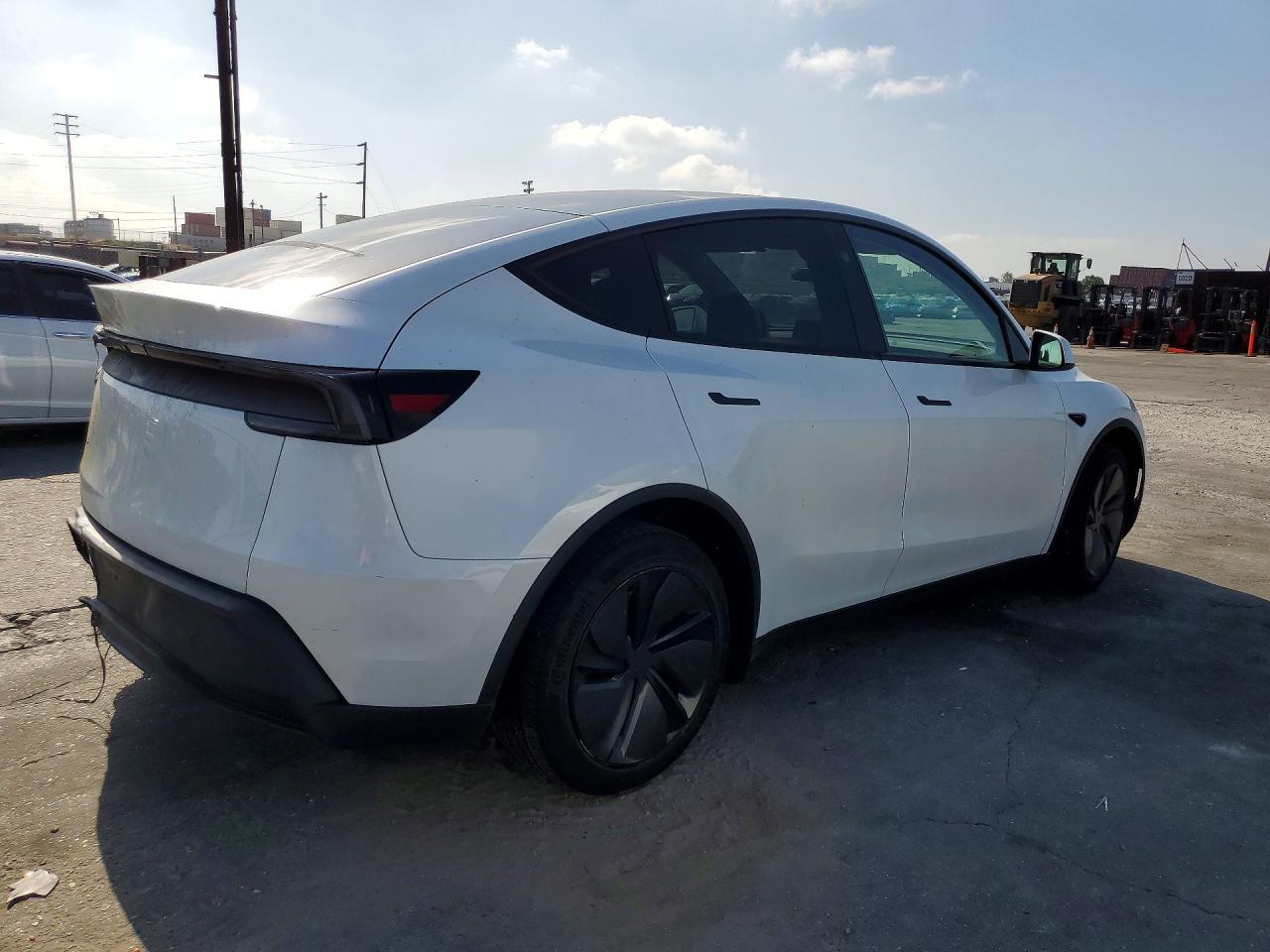7SAYGDED8TF397015 · 2026 TESLA MODEL Y · 3/12