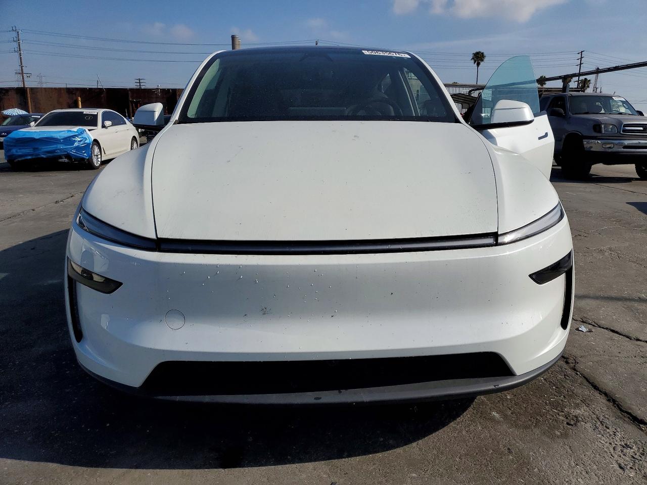 7SAYGDED8TF397015 · 2026 TESLA MODEL Y · 5/12