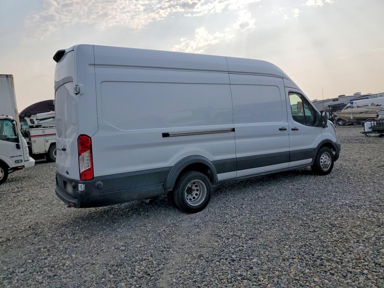 1FTBF4U89PKA22950 · 2023 FORD TRANSIT · 3/13