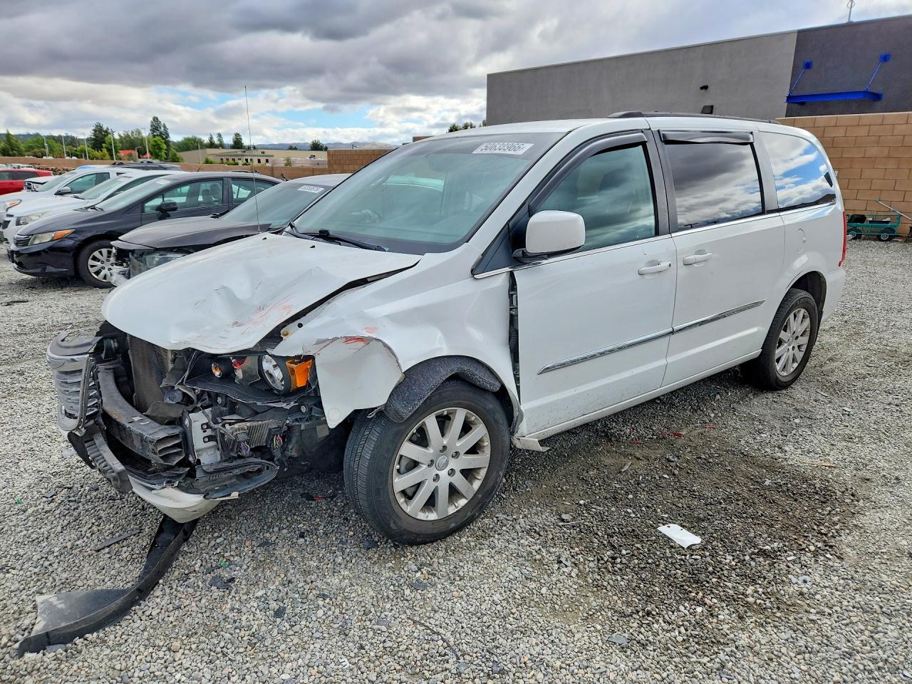 2C4RC1BG8ER435702 · 2014 CHRYSLER TOWN & COUNTRY