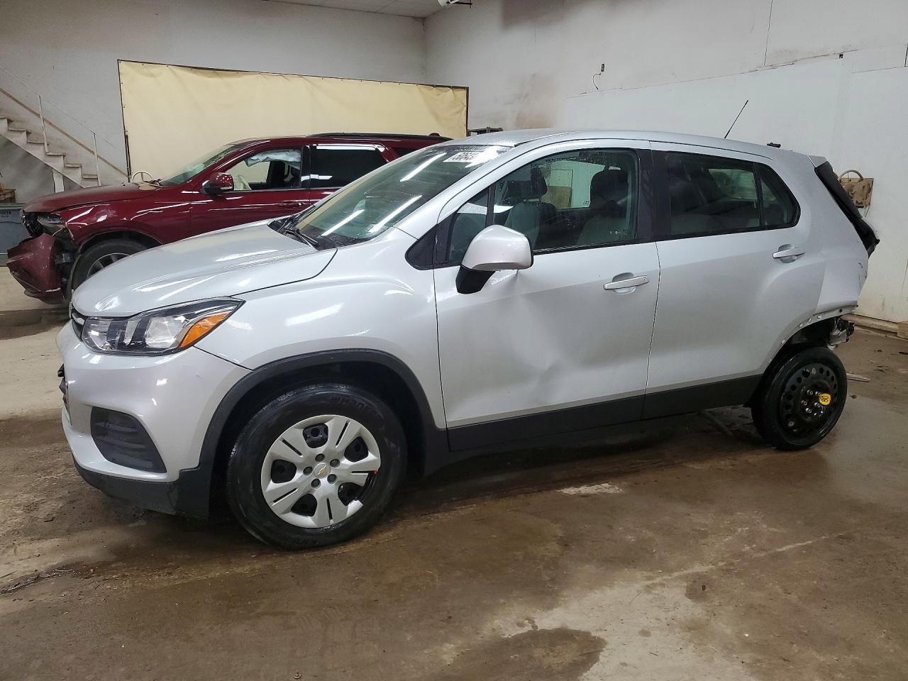 3GNCJKSB7HL281028 · 2017 CHEVROLET TRAX