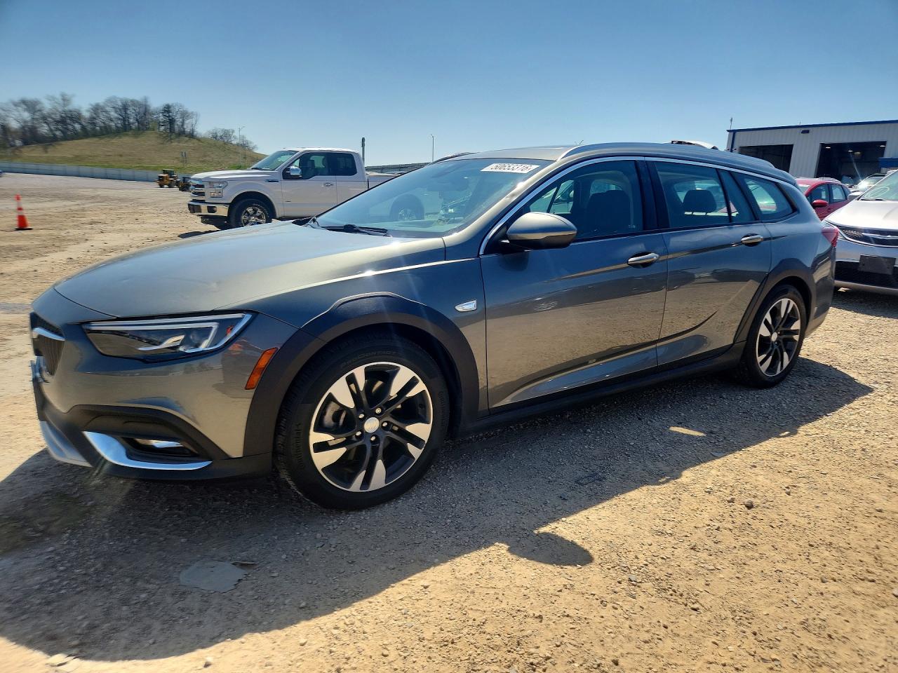 2019 BUICK REGAL TOURX