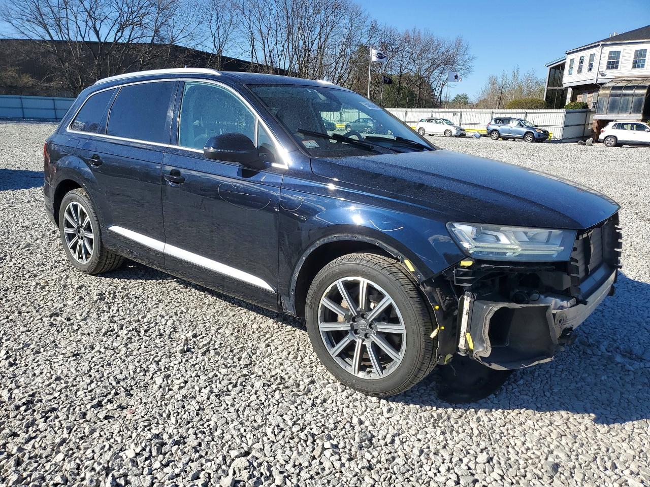 WA1LAAF79HD019746 · 2017 AUDI Q7 · 4/13