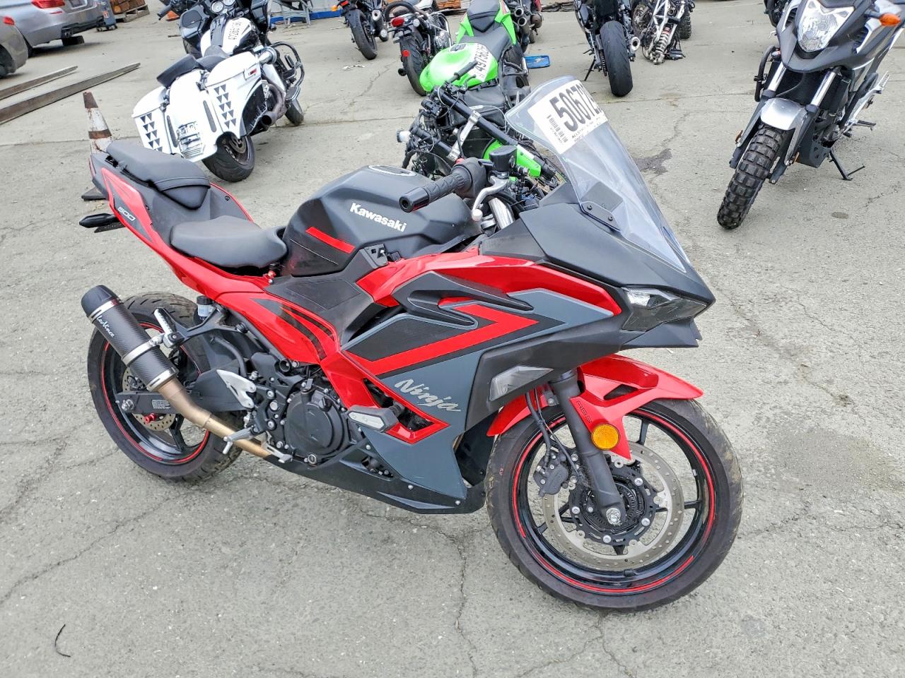 ML5EXGJ17SDA55488 · 2025 KAWASAKI EX500