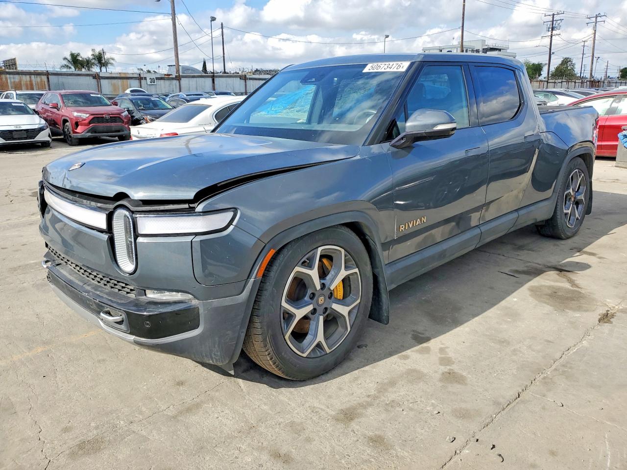 7FCTGAAA4NN007706 · 2022 RIVIAN R1T