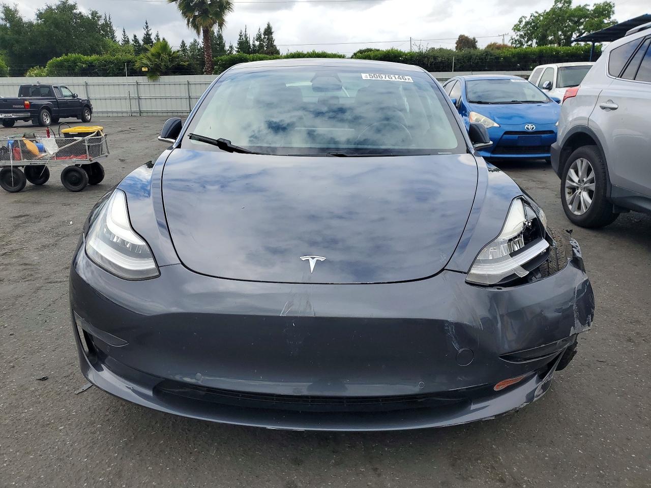 5YJ3E1EA3KF475961 · 2019 TESLA MODEL 3 · 5/12