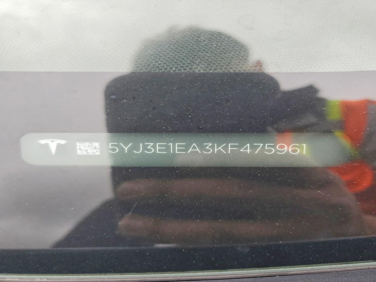 5YJ3E1EA3KF475961 · 2019 TESLA MODEL 3 · 12/12