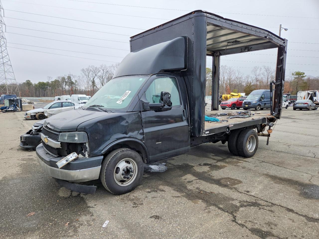 1GB3GRC73P1246281 · 2023 CHEVROLET EXPRESS G3500